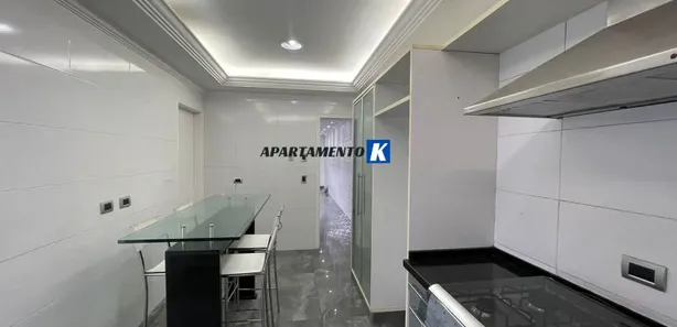 Sobrado com 4 Quartos para alugar, 246m² no Jardim Paraventi, Guarulhos