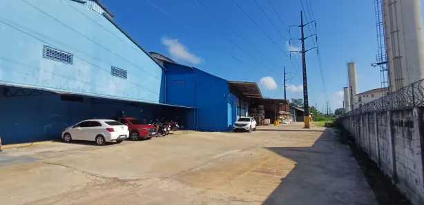Galpão / Depósito / Armazém à venda, 1400m² no Maguari, Ananindeua