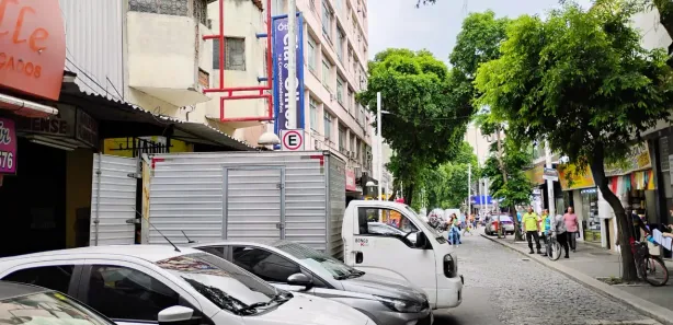 Loja / Salão / Ponto Comercial para venda ou aluguel, 360m² no Centro, Nova Iguaçu