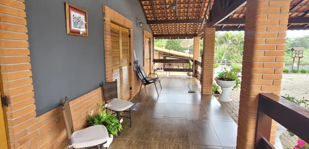 Fazenda / Sítio / Chácara com 5 Quartos à venda, 2200m² no Condominio Portal do Sol, 