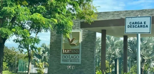 Casa de Condomínio com 4 Quartos para venda ou aluguel, 190m² no Urucunema, Eusébio
