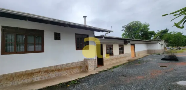 Galpão / Depósito / Armazém com 1 Quarto para alugar, 120m² no Velha, Blumenau