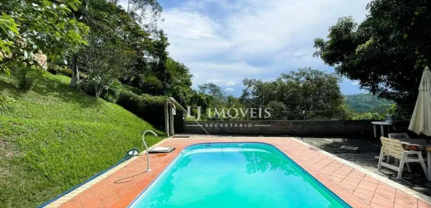 Casa de Condomínio com 3 Quartos à venda, 200m² no , Areal