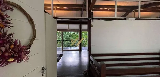 Casa de Condomínio com 3 Quartos à venda, 200m² no Chácara do Refúgio, Carapicuíba