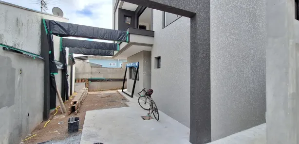 Sobrado com 3 Quartos à venda, 148m² no Hauer, Curitiba