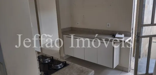Sobrado com 4 Quartos à venda, 214m² no Barreira Cravo, Volta Redonda