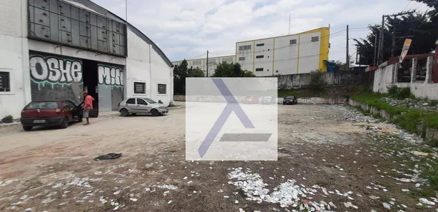 Galpão / Depósito / Armazém para venda ou aluguel, 750m² no Parque Pinheiros, Taboão da Serra
