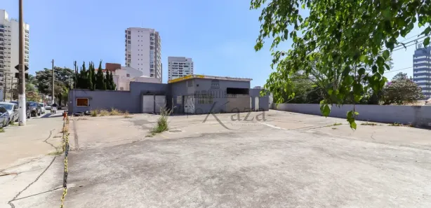Terreno / Lote / Condomínio para alugar, 582m² no Campo Belo, São Paulo
