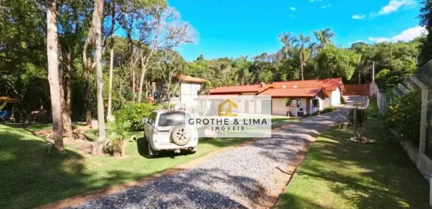 Fazenda / Sítio / Chácara com 3 Quartos à venda, 230m² no Paruru, Ibiúna