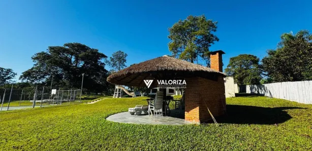 Fazenda / Sítio / Chácara com 3 Quartos à venda, 600m² no Chacara Santa Terezinha, Araçoiaba da Serra
