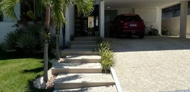 Casa de Condomínio com 5 Quartos à venda, 353m² no Alphaville (Abrantes), Camaçari