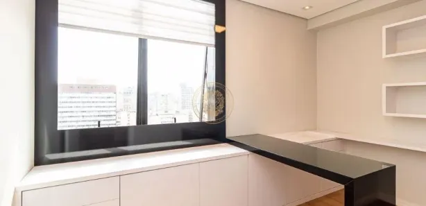 Conjunto Comercial / Sala à venda, 30m² no Centro, Curitiba
