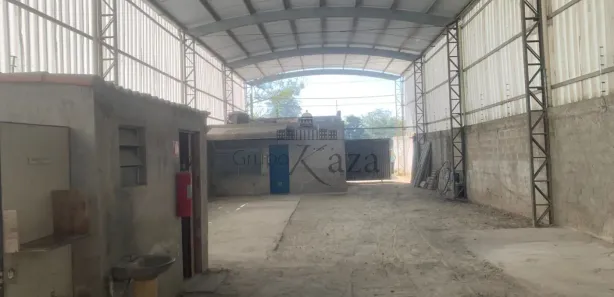 Loja / Salão / Ponto Comercial à venda, 390m² no Jardim São Luiz, Jacareí