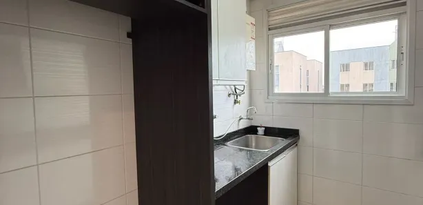 Apartamento com 2 Quartos para alugar, 53m² no Lindóia, Curitiba