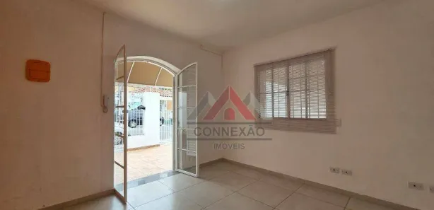 Casa Comercial com 3 Quartos para alugar, 75m² no Centro, Suzano