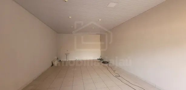 Loja / Salão / Ponto Comercial para alugar, 51m² no Chácara Braz Miraglia, Jaú