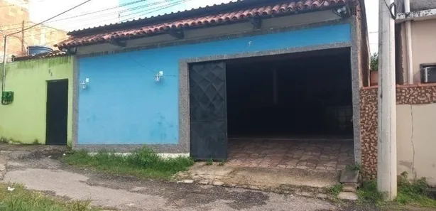 Galpão / Depósito / Armazém à venda, 170m² no Sepetiba, Rio de Janeiro