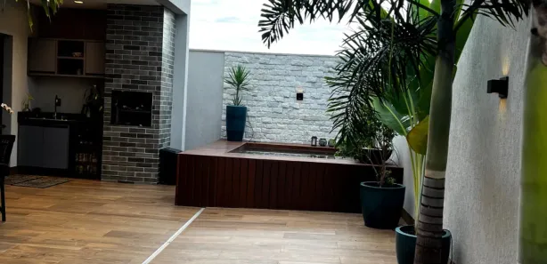 Casa de Condomínio com 3 Quartos à venda, 195m² no Jardins Nápoles, Senador Canedo