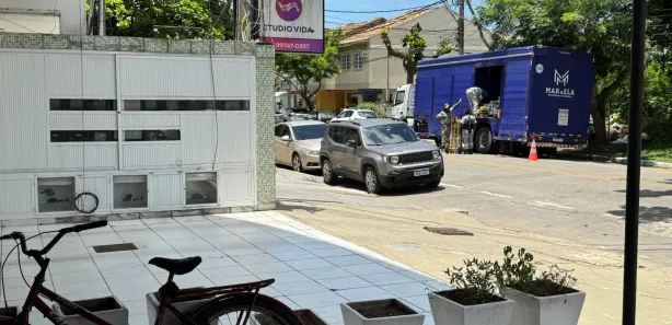 Loja / Salão / Ponto Comercial para alugar, 30m² no Lagoa, Macaé