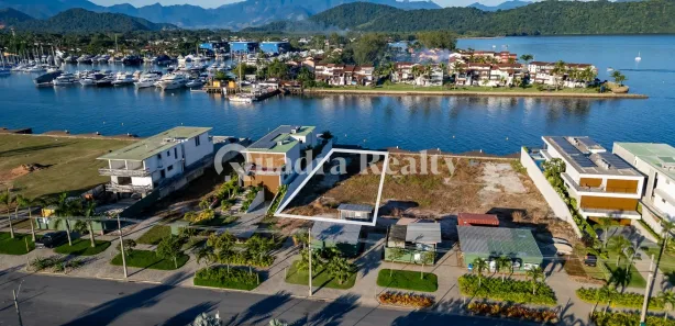 Terreno / Lote / Condomínio à venda, 688m² no Bracuí (Cunhambebe), Angra dos Reis