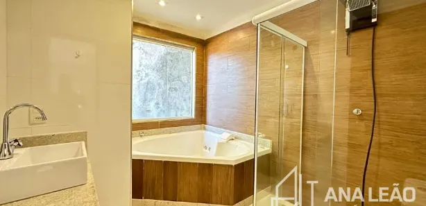 Casa de Condomínio com 4 Quartos à venda, 287m² no Limoeiro, Guapimirim