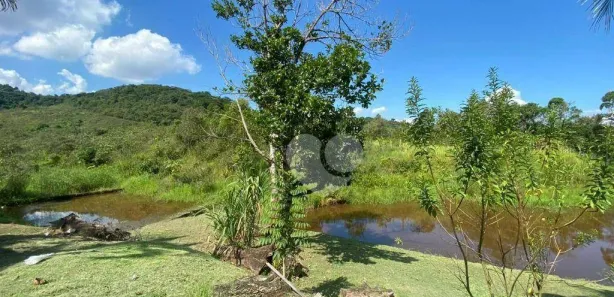 Fazenda / Sítio / Chácara com 7 Quartos à venda, 360000m² no Citrolândia, Guapimirim