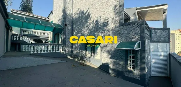 Casa com 3 Quartos para alugar, 373m² no Parque Terra Nova, São Bernardo do Campo