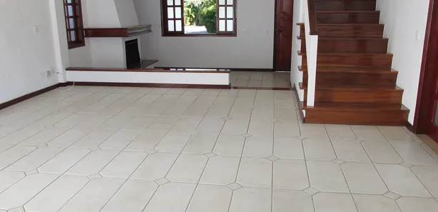 Casa de Condomínio com 5 Quartos para venda ou aluguel, 360m² no Alphaville, Santana de Parnaíba