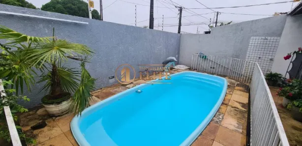 Casa com 4 Quartos à venda, 254m² no Pitimbu, Natal