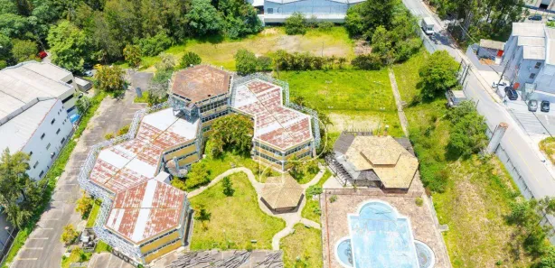 Prédio Inteiro para venda ou aluguel, 3500m² no Vila Jovina, Cotia