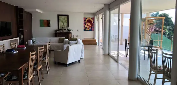 Casa de Condomínio com 4 Quartos para alugar, 550m² no Nova Fazendinha, Carapicuíba