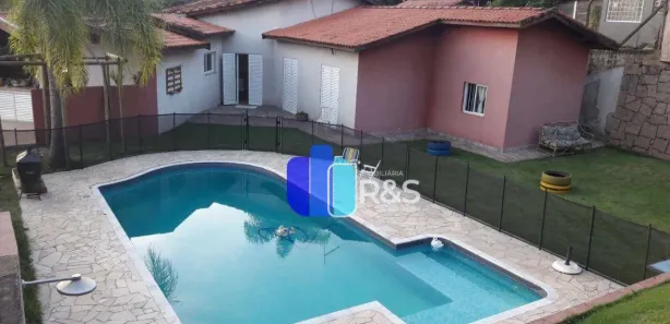 Fazenda / Sítio / Chácara com 3 Quartos à venda, 197m² no Aglomeração Urbana de Jundiaí, Louveira