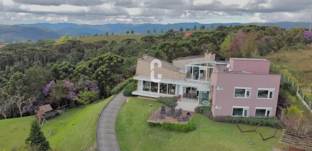 Casa de Condomínio com 5 Quartos para alugar, 500m² no , Campos do Jordão