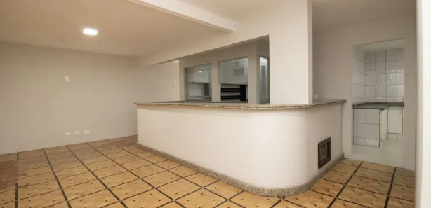 Casa Comercial para alugar, 318m² no Bigorrilho, Curitiba