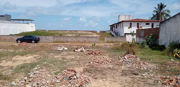 Terreno / Lote / Condomínio à venda, 450m² no Pitangui, Extremoz