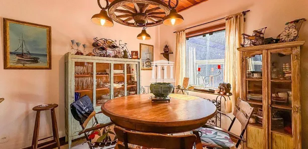 Casa de Condomínio com 3 Quartos para venda ou aluguel, 214m² no Vargem Grande, Teresópolis
