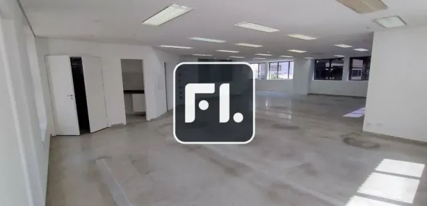 Conjunto Comercial / Sala para venda ou aluguel, 320m² no Vila Olímpia, São Paulo
