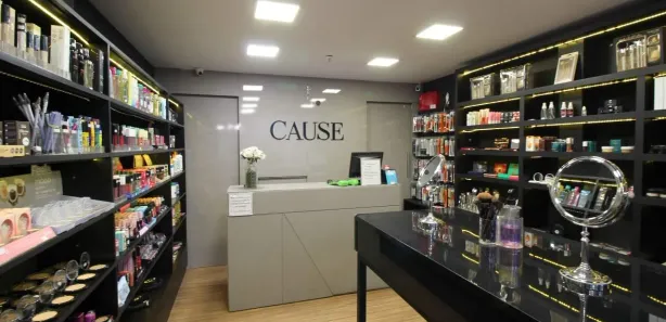 Loja / Salão / Ponto Comercial à venda, 24m² no Santa Clara, Divinópolis