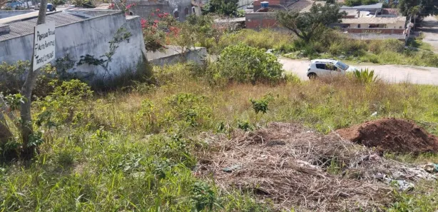 Terreno / Lote / Condomínio à venda, 382m² no Vinhateiro, São Pedro da Aldeia