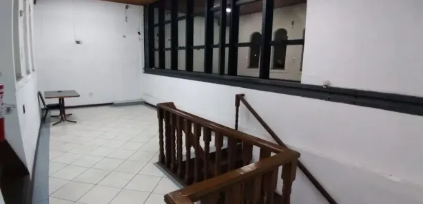 Prédio Inteiro para alugar, 350m² no Vila Bocaina, Mauá