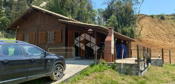 Fazenda / Sítio / Chácara com 3 Quartos à venda, 80m² no , Águas Mornas