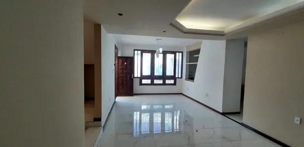 Casa com 5 Quartos à venda, 200m² no Pereira Lobo, Aracaju