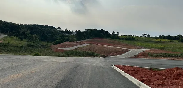 Terreno / Lote / Condomínio à venda, 180m² no Jardim da Colina, Campina Grande do Sul