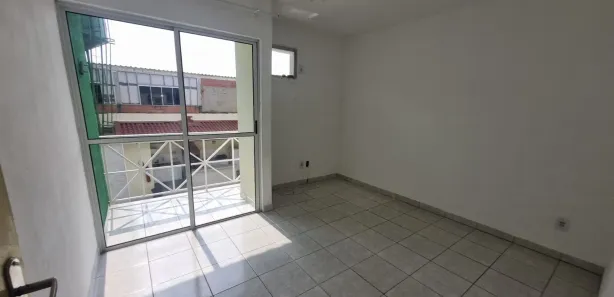 Casa de Condomínio com 2 Quartos à venda, 60m² no Moquetá, Nova Iguaçu