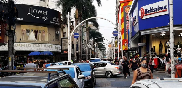 Loja / Salão / Ponto Comercial à venda, 250m² no Centro, Nova Iguaçu