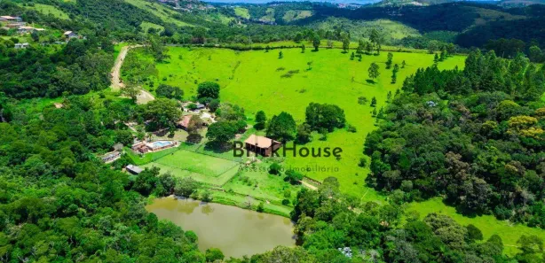 Fazenda / Sítio / Chácara à venda, 2600m² no Recanto dos Eucaliptos, Mairinque