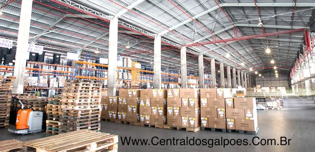 Galpão / Depósito / Armazém para alugar, 1700m² no Cidade Industrial, Curitiba
