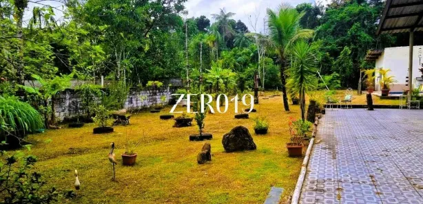 Fazenda / Sítio / Chácara com 4 Quartos à venda, 170m² no Jardim Aguapeu, Itanhaém