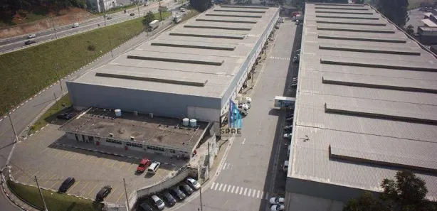 Galpão / Depósito / Armazém para alugar, 2596m² no Jardim Itaquiti, Barueri