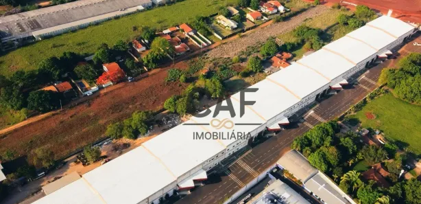 Galpão / Depósito / Armazém para venda ou aluguel, 16000m² no Loteamento Capotuna, Jaguariúna